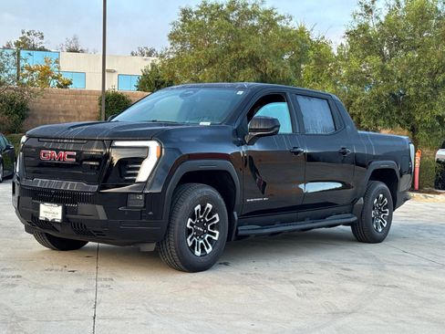 Used 2026 GMC Sierra EV Elevation image 4