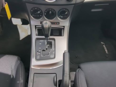 Used 2011 MAZDA MAZDA3 s Sport image 26