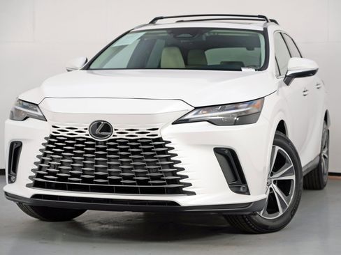 Used 2023 Lexus RX 350 Premium image 3