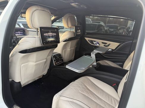 Used 2016 Mercedes-Benz Maybach S 600 image 14