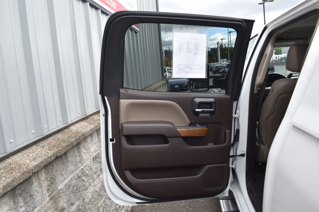 Used 2015 Chevrolet Silverado 2500 LTZ w/ Duramax Plus Package AWD/4WD image 19