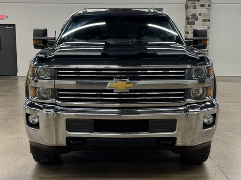 Used 2017 Chevrolet Silverado 3500 LT w/ Snow Plow Prep Package AWD/4WD image 2