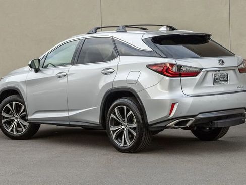 Used 2018 Lexus RX 350 FWD image 3