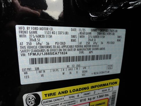 New 2025 Ford Expedition Active image 31