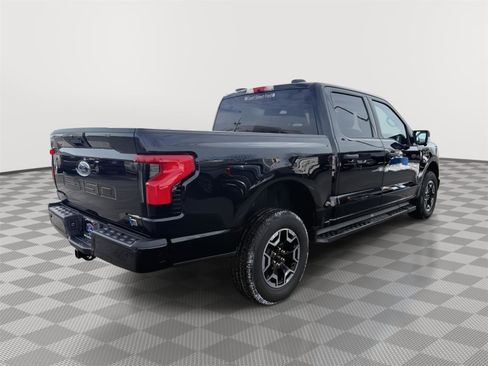 Certified 2023 Ford F150 Lightning XLT image 3