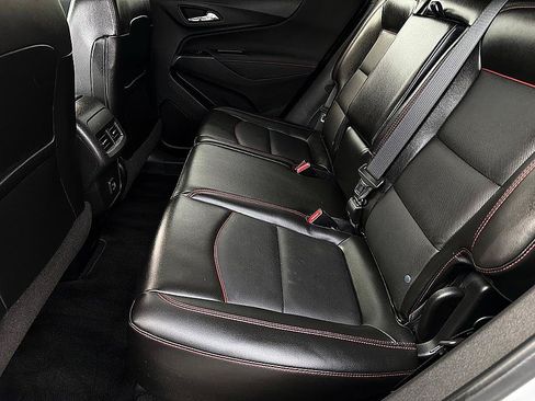 Used 2022 Chevrolet Equinox RS w/ RS Leather Package FWD image 9
