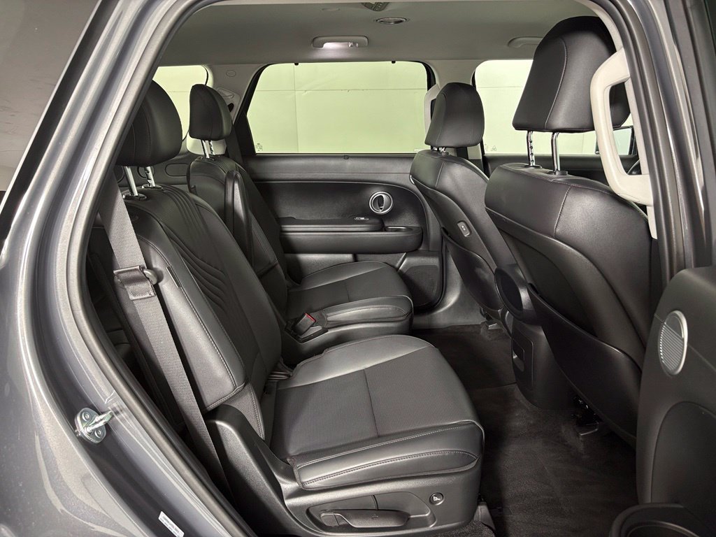 Used 2026 Hyundai Palisade SEL FWD image 41