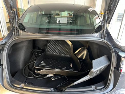 Used 2019 Tesla Model 3 Long Range image 14
