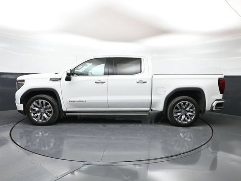 Used 2023 GMC Sierra 1500 Denali w/ Denali Reserve Package AWD/4WD image 41