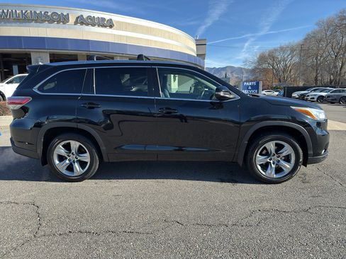 Used 2015 Toyota Highlander Limited image 8