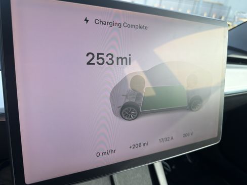 Used 2022 Tesla Model 3 Standard Range RWD image 80