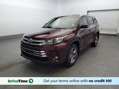 Used 2018 Toyota Highlander Limited Platinum