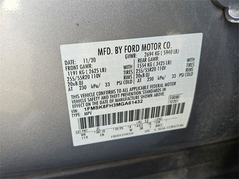 Used 2021 Ford Explorer Limited w/ Equipment Group 301A image 16