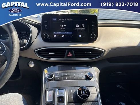 Used 2022 Hyundai Santa Fe SEL image 25