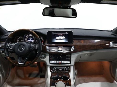 Used 2015 Mercedes-Benz CLS 550 4MATIC image 12