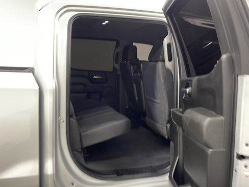 Used 2019 Chevrolet Silverado 1500 LT w/ True North Edition AWD/4WD image 17