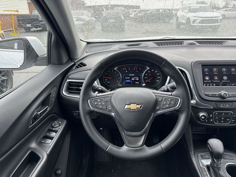 Used 2024 Chevrolet Equinox LT image 14