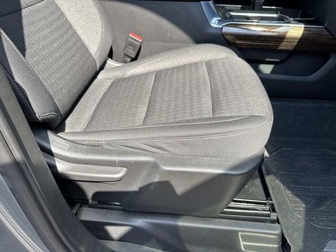 Used 2023 GMC Sierra 1500 Elevation image 14