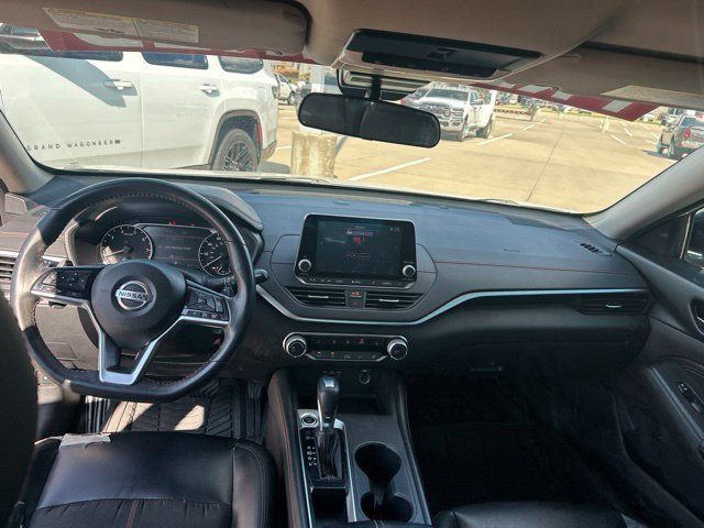 Used 2020 Nissan Altima 2.5 SR w/ Premium Package FWD image 33
