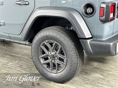 New 2025 Jeep Wrangler Sport S image 12