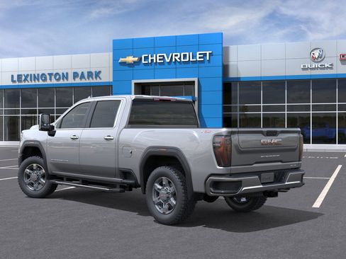 New 2026 GMC Sierra 2500 SLT image 3