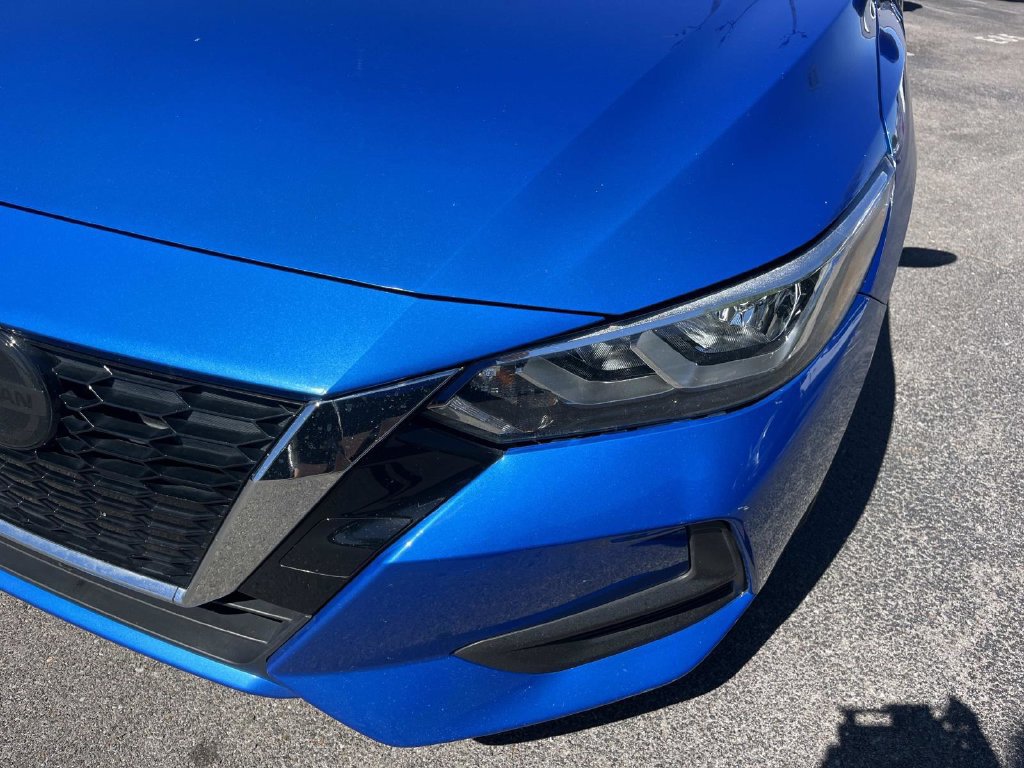 Used 2022 Nissan Sentra SV FWD image 11