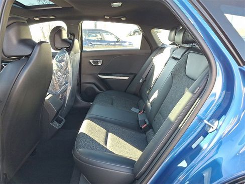 New 2025 Kia K4 GT-Line image 6