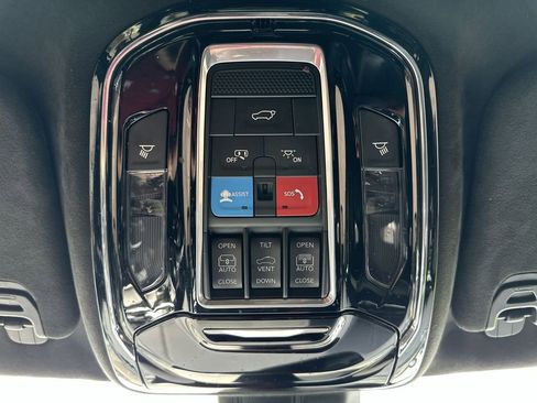 Used 2024 Jeep Grand Wagoneer L Series II w/ Quick Order Packagew 28T image 30