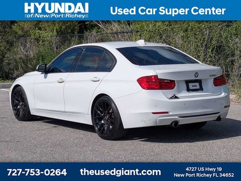 Used 2013 BMW 335i Sedan RWD image 3