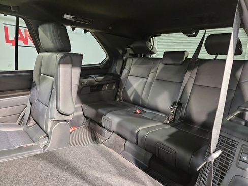Certified 2026 Toyota Sequoia Platinum AWD/4WD image 39