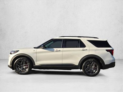 New 2026 Ford Explorer ST-Line w/ ST-Line Street Pack RWD image 8