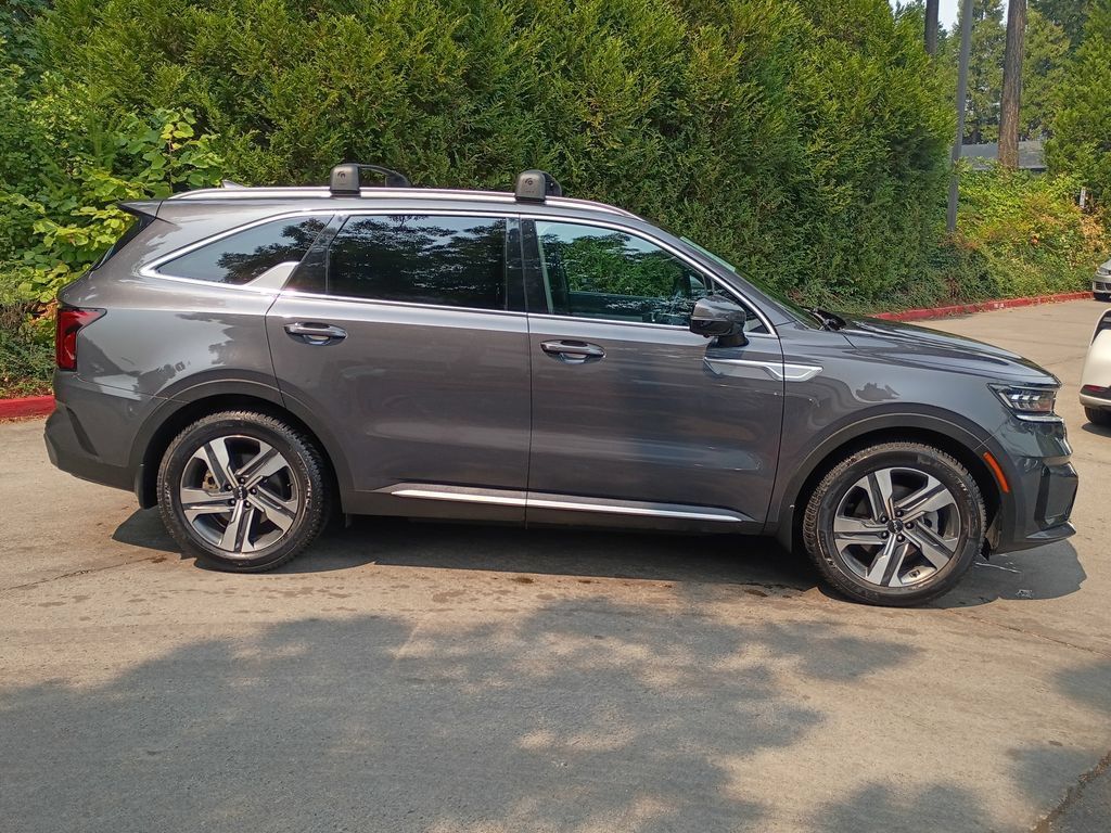 Used 2023 Kia Sorento SX Prestige AWD/4WD image 3