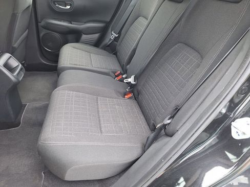 Used 2025 Honda HR-V LX image 21