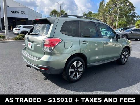 Used 2017 Subaru Forester 2.5i Premium AWD/4WD image 6