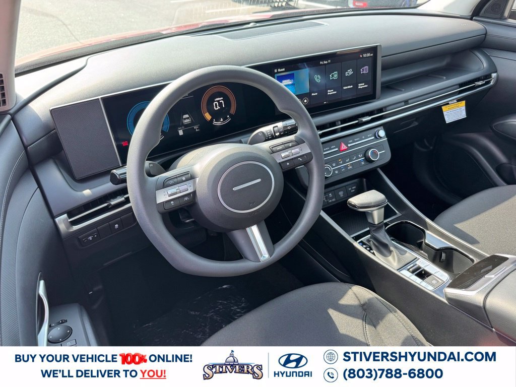 New 2026 Hyundai Tucson SE w/ Tow & Go Package FWD image 3