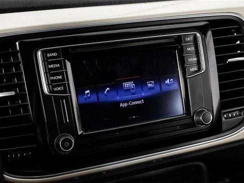 Used 2016 Volkswagen Beetle 1.8T SE image 26