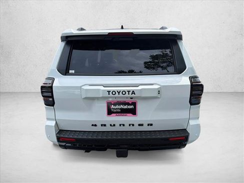 Used 2026 Toyota 4Runner TRD Sport Premium AWD/4WD image 4