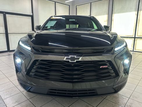 Used 2024 Chevrolet Blazer RS w/ Driver Confidence II Package AWD/4WD image 9