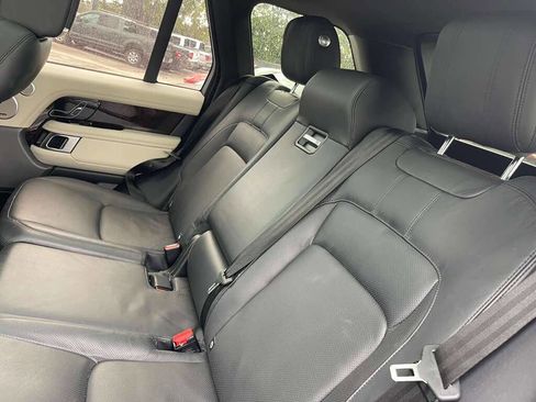 Used 2018 Land Rover Range Rover Supercharged image 14
