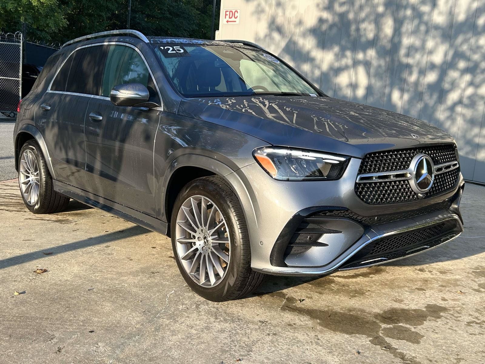 Certified 2025 Mercedes-Benz GLE 350 4MATIC image 4
