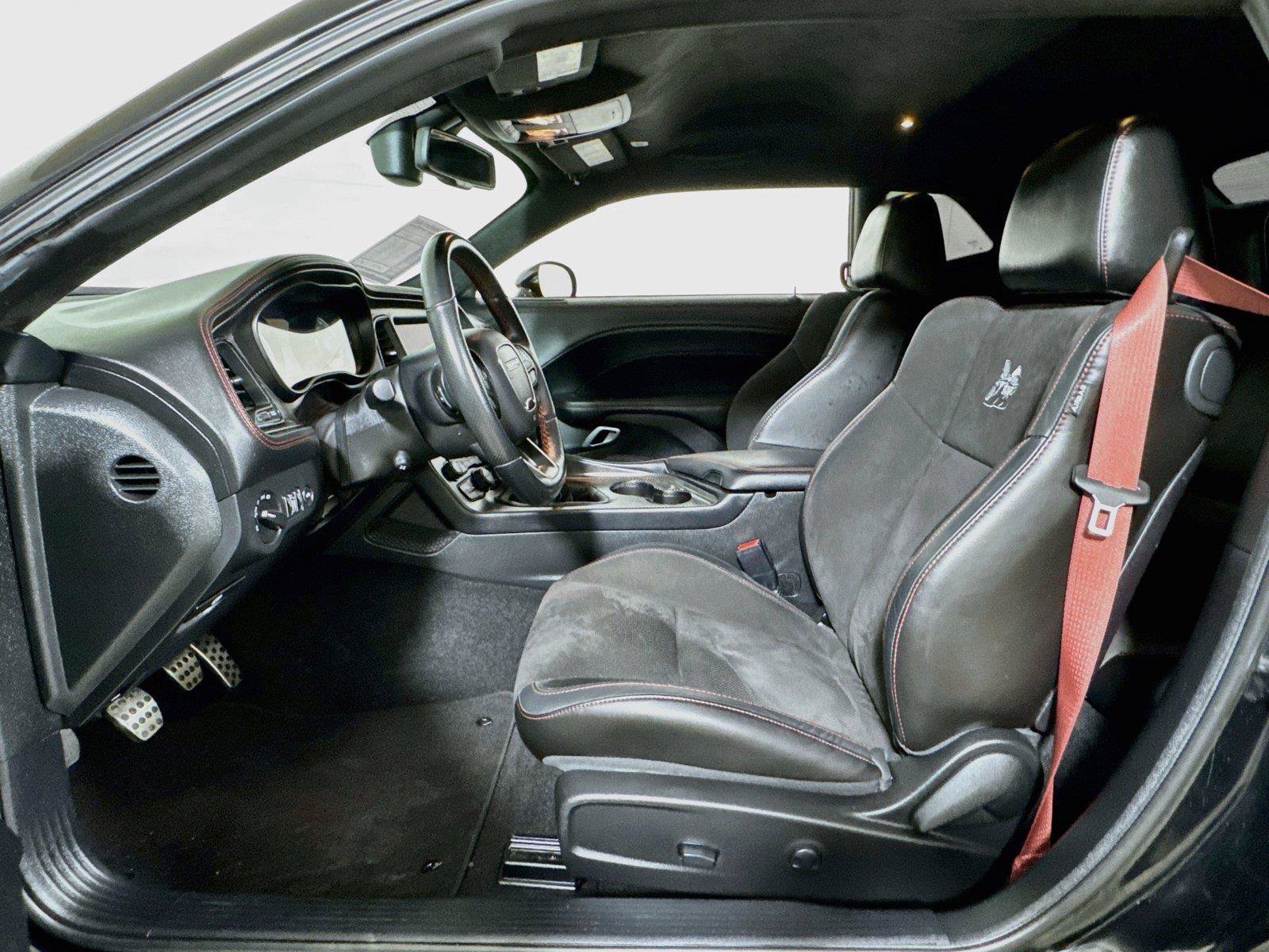 Used 2023 Dodge Challenger R/T Scat Pack RWD image 19