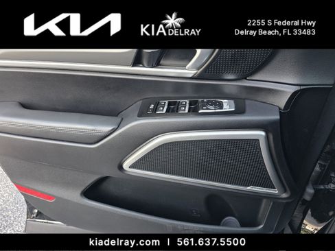 Certified 2020 Kia Telluride S w/ S 8 Passenger Seating Package image 29