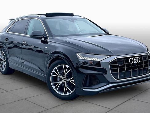 Used 2023 Audi Q8 Prestige AWD/4WD image 3