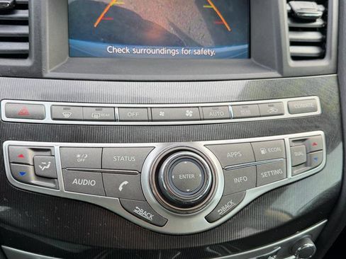 Used 2018 INFINITI QX60 FWD image 3