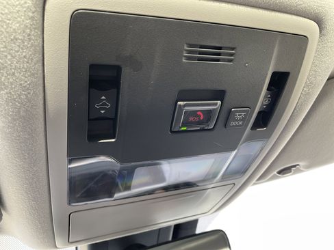 Used 2021 Lexus RX 450h AWD w/ Luxury Package image 31