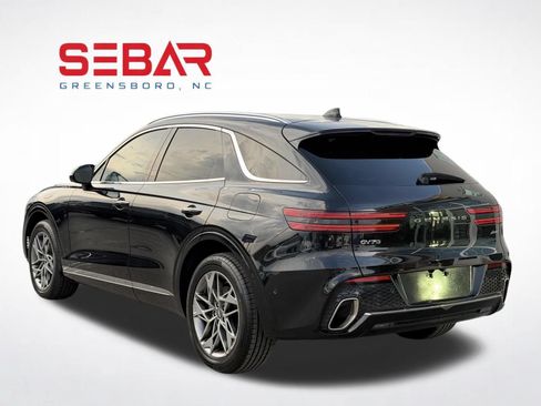 Used 2022 Genesis GV70 2.5T w/ Advanced Package AWD/4WD image 13