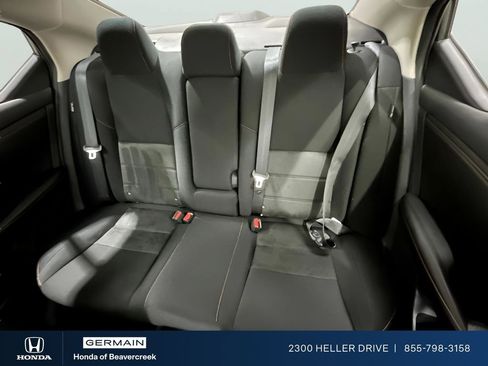 Used 2024 Nissan Sentra SR FWD image 33
