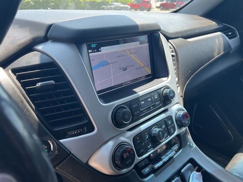 Used 2019 GMC Yukon SLT w/ Premium Edition AWD/4WD image 7