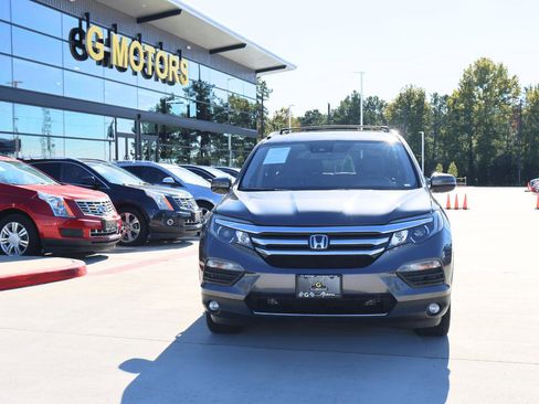 Used 2016 Honda Pilot Touring image 39