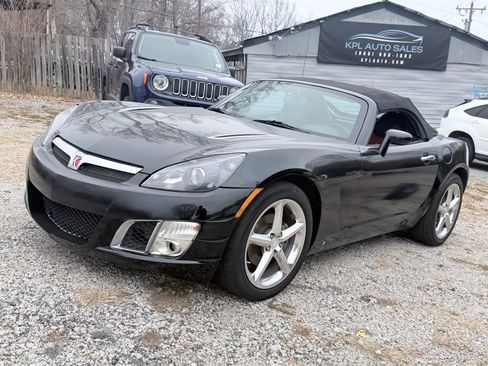 Used 2008 Saturn Sky Red Line RWD image 3